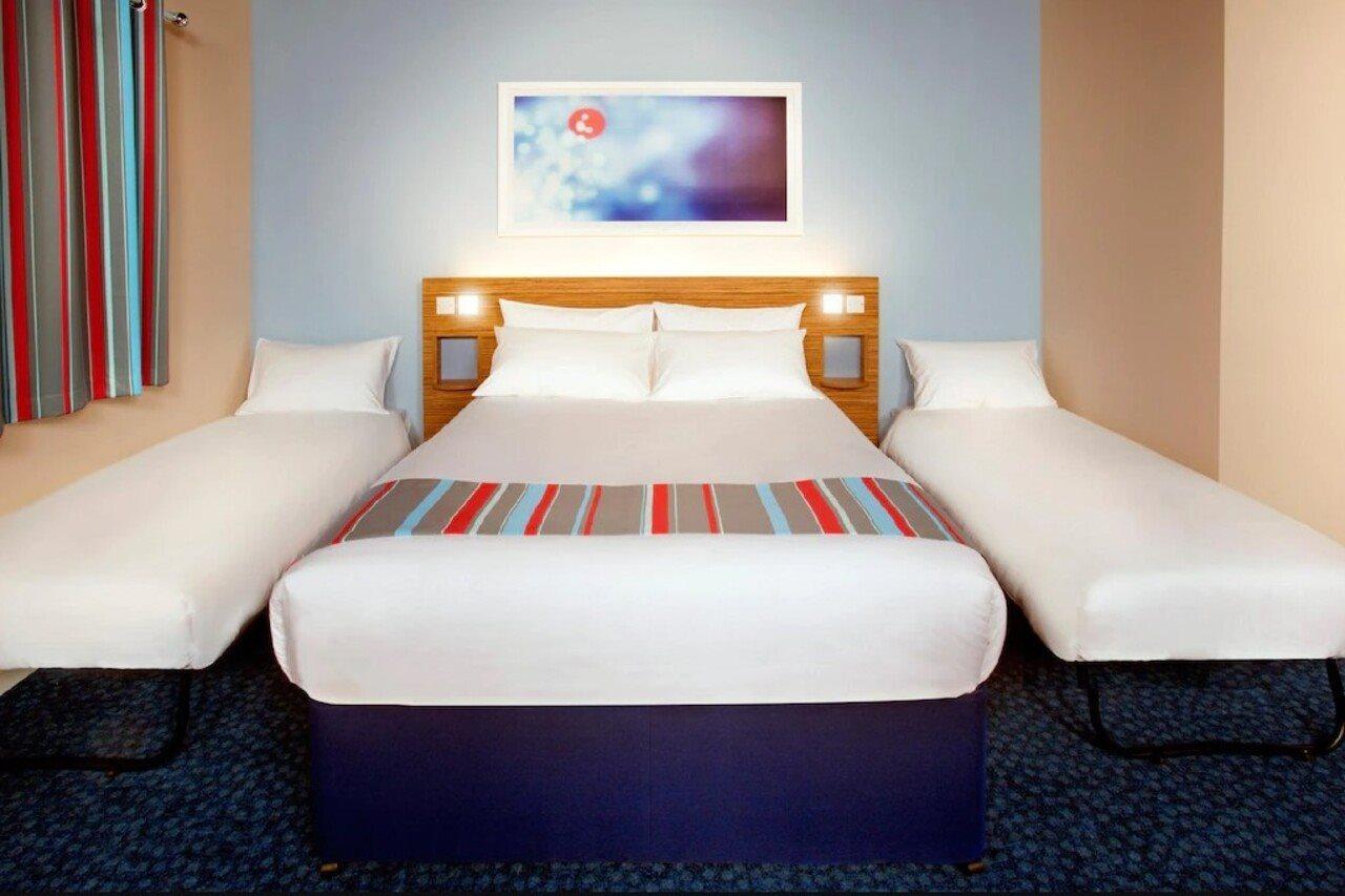 Travelodge Birmingham Yardley Екстер'єр фото