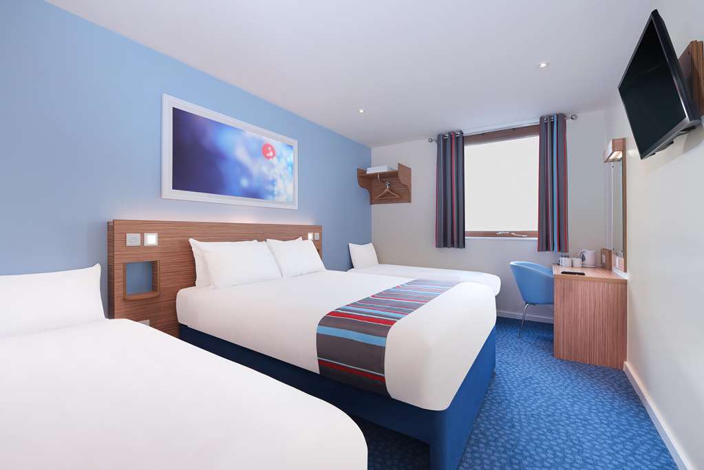 Travelodge Birmingham Yardley Номер фото